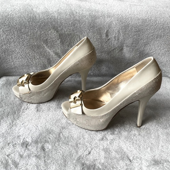 GUESS Peep-toe Platform Stilettos Size 5.5 - Picture 5 of 8